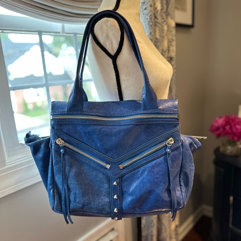 Botkier / Blue leather shoulder bag. Great condition
